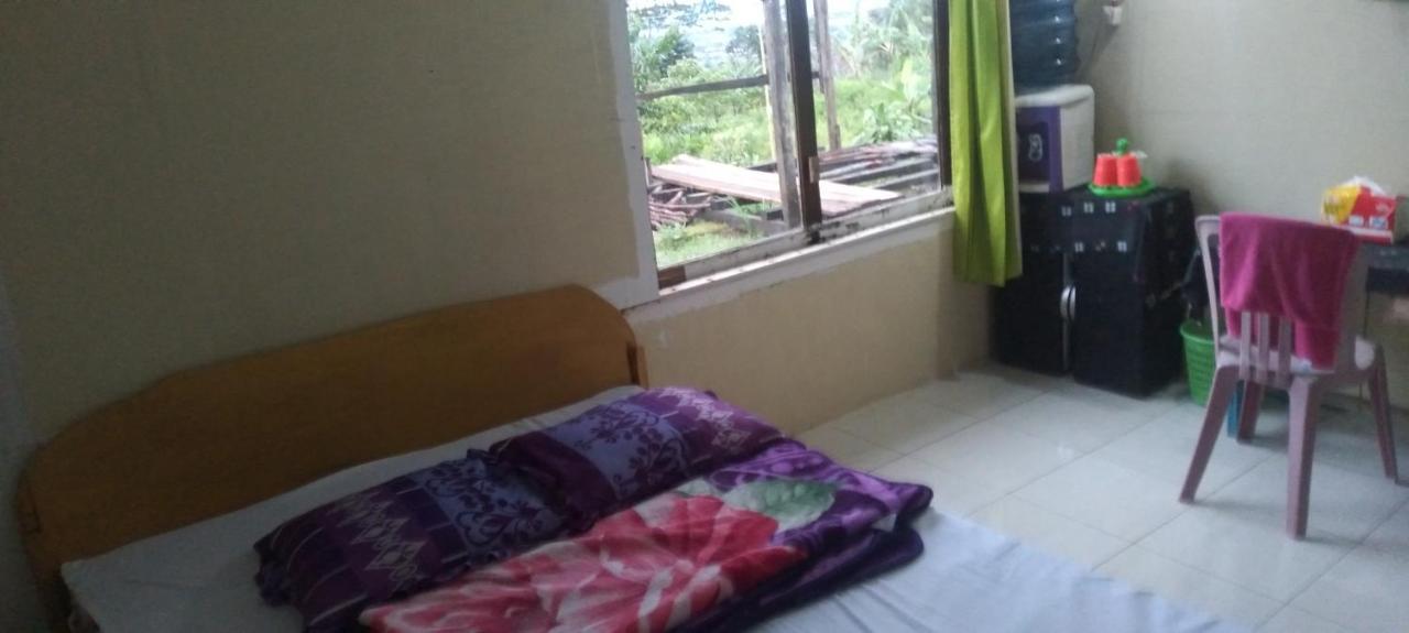 Karleta Homestay รูเติง ภายนอก รูปภาพ