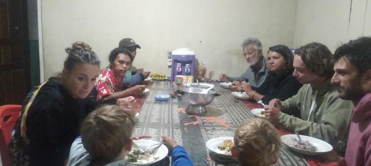Karleta Homestay รูเติง ภายนอก รูปภาพ