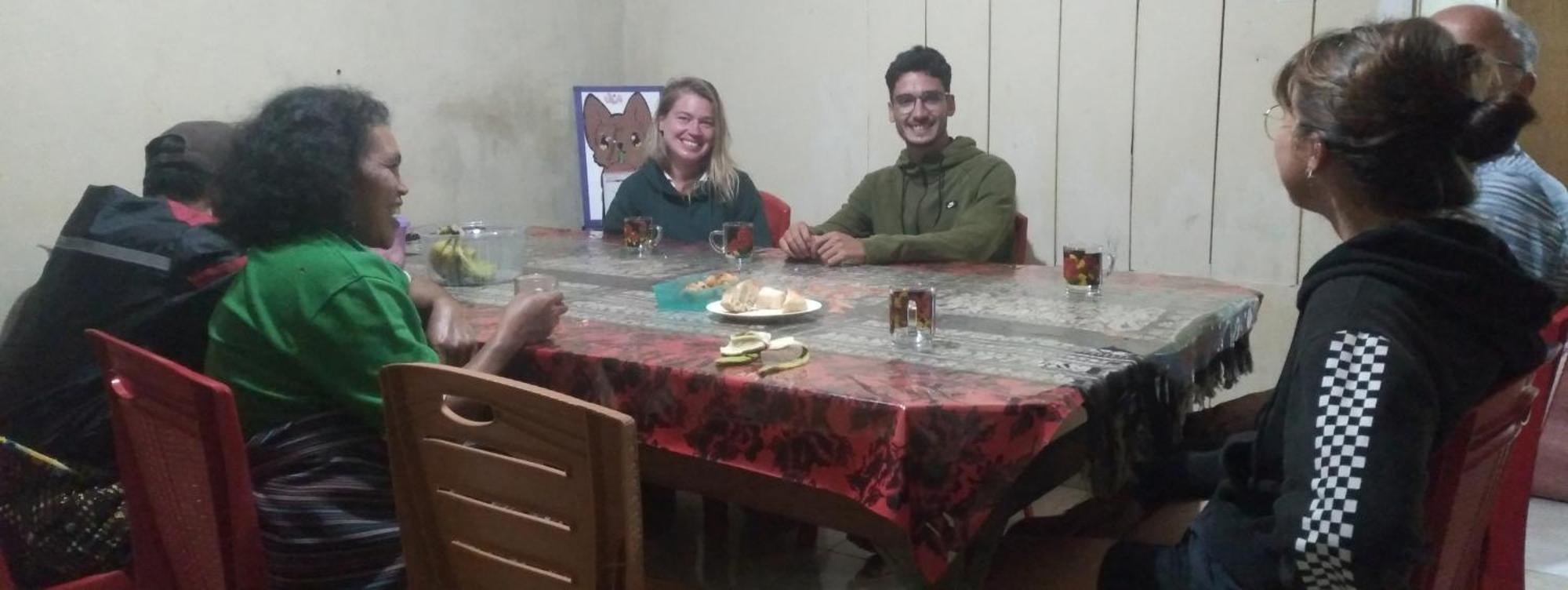 Karleta Homestay รูเติง ภายนอก รูปภาพ
