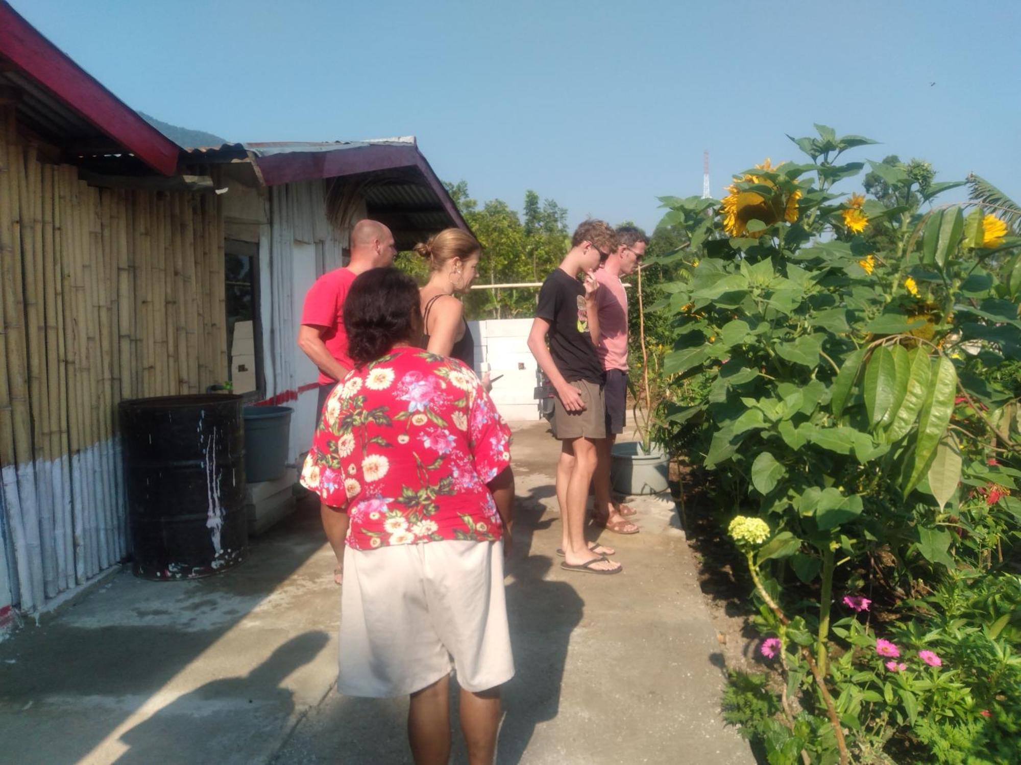 Karleta Homestay รูเติง ภายนอก รูปภาพ